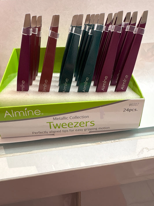 Tweezers